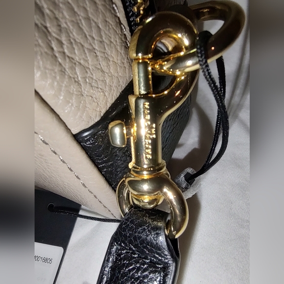 NWT Marc Jacobs THE SOFTSHOT 17 Camera Shoulder Bag Cement Multi - Picture 8 of 12